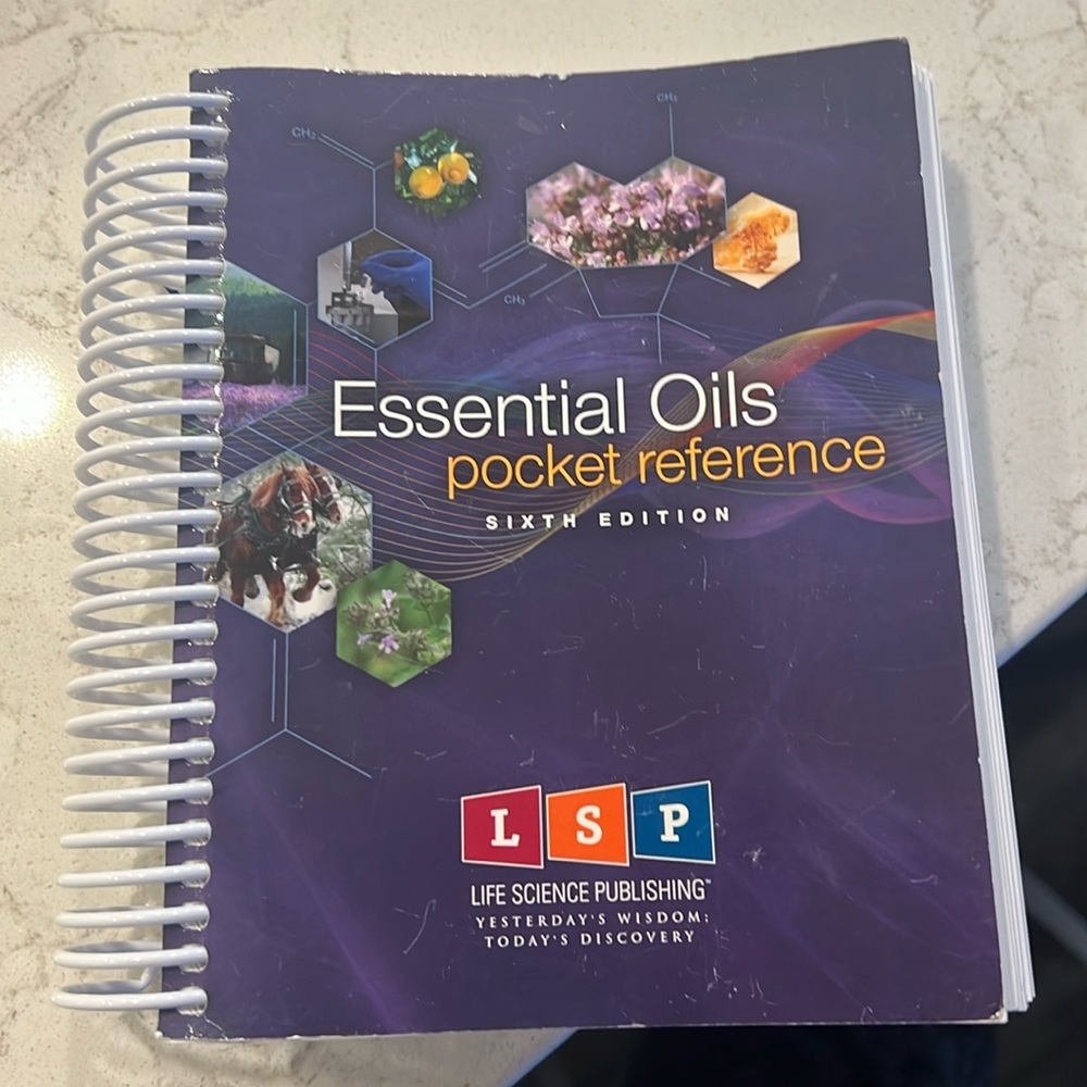 Essential Oils Pocket Reference